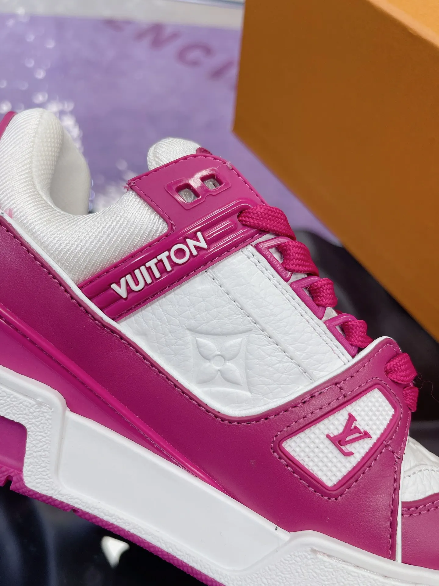 Louis Vuitton Sneakers