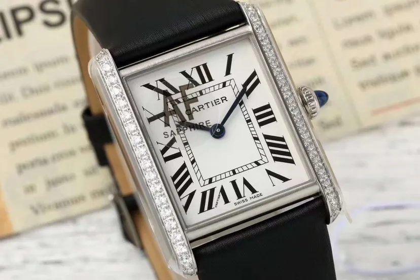 Cartier 白色 藍色 牛皮 手錶 經典腕表款