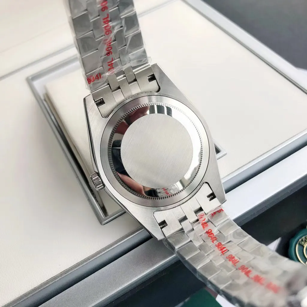 Rolex 一劳永逸 等着您 亮點一 继续秉承全新进口西铁城 手錶 經典腕表款(數字8) Rolex 一劳永逸 等着您 亮點一 继续秉承全新进口西铁城 手錶 經典腕表款(數字8)