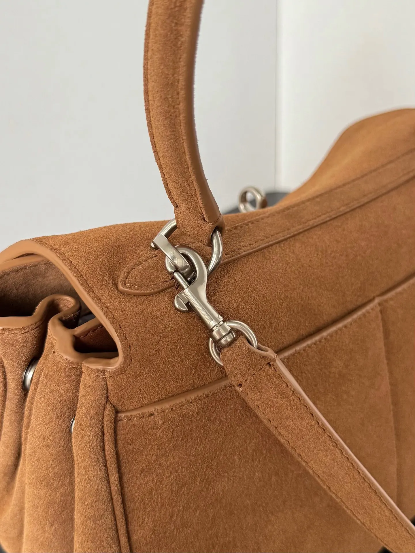 Balenciaga Rodeo 腋下包 簡約腋下(數字5) Balenciaga Rodeo 腋下包 簡約腋下(數字5)