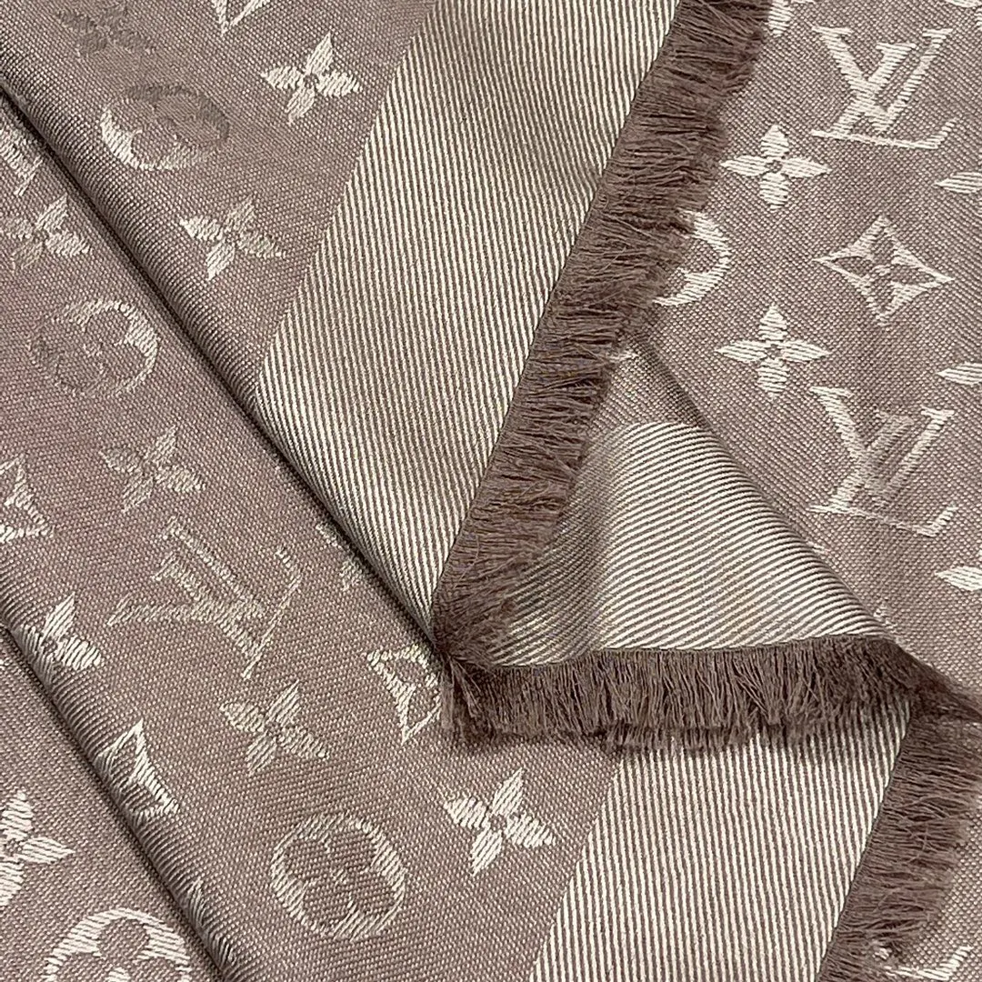 Louis Vuitton 咖色 羊毛 提花 Mo披肩 保暖披肩 圍巾