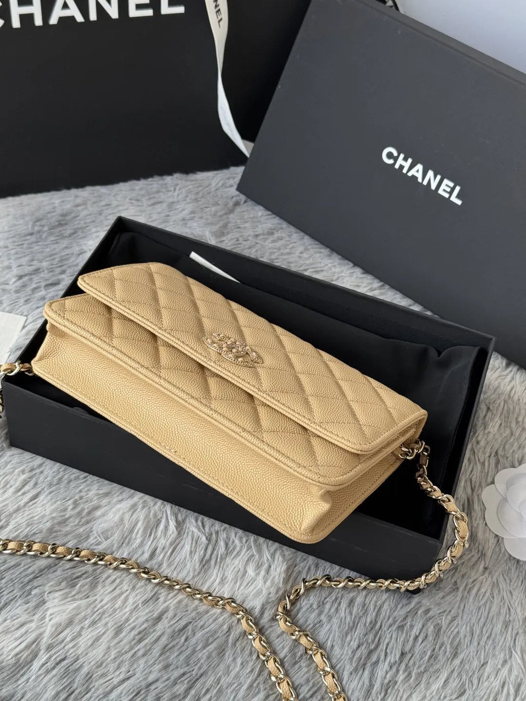 CHANEL 牛皮 斜挎包 轻便斜挎款