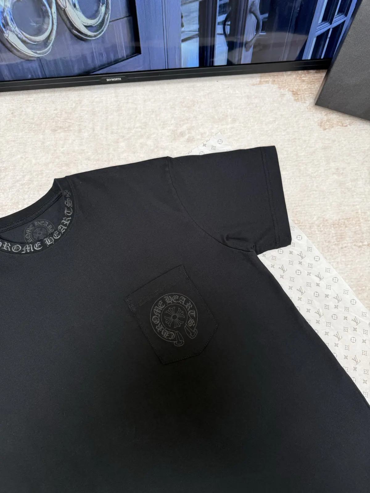 Black T-Shirt Versatile