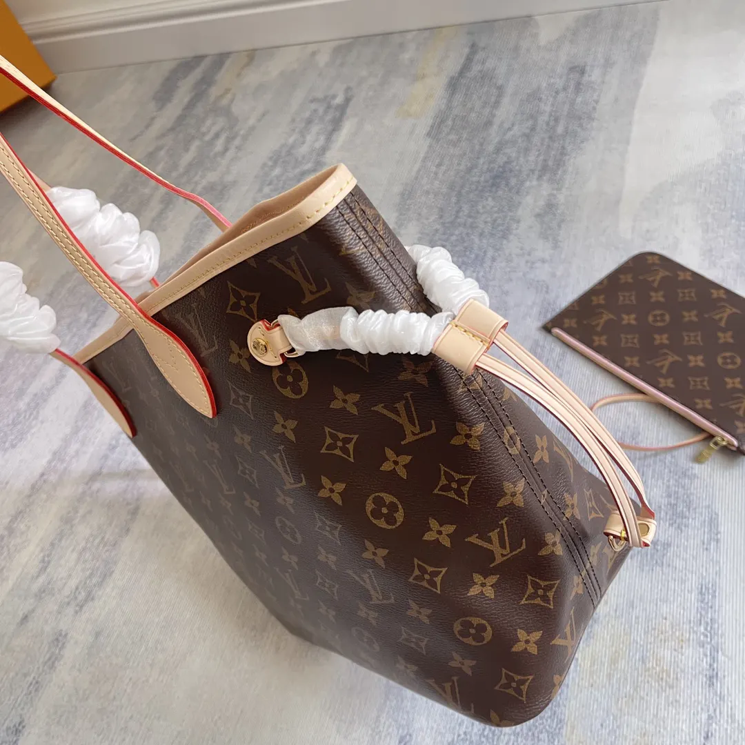 LV Neverfull 老花 金色 牛皮 手拿包 精致手拿款
