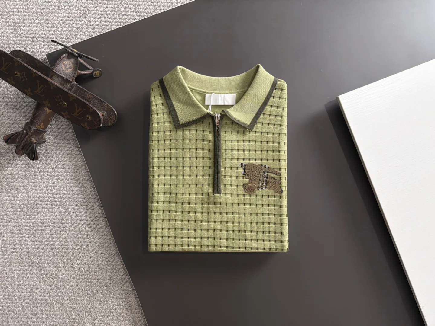 Burberry Embroidery Cotton Knitwear Textured Knit Image 8 Burberry Embroidery Cotton Knitwear Textured Knit Image 8