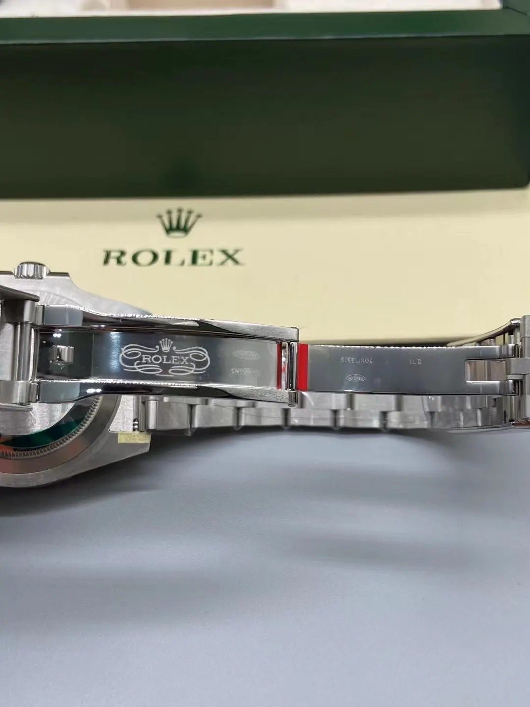 Rolex 藍色 劳力士 綠水鬼 ① 一 手錶 經典腕表款
