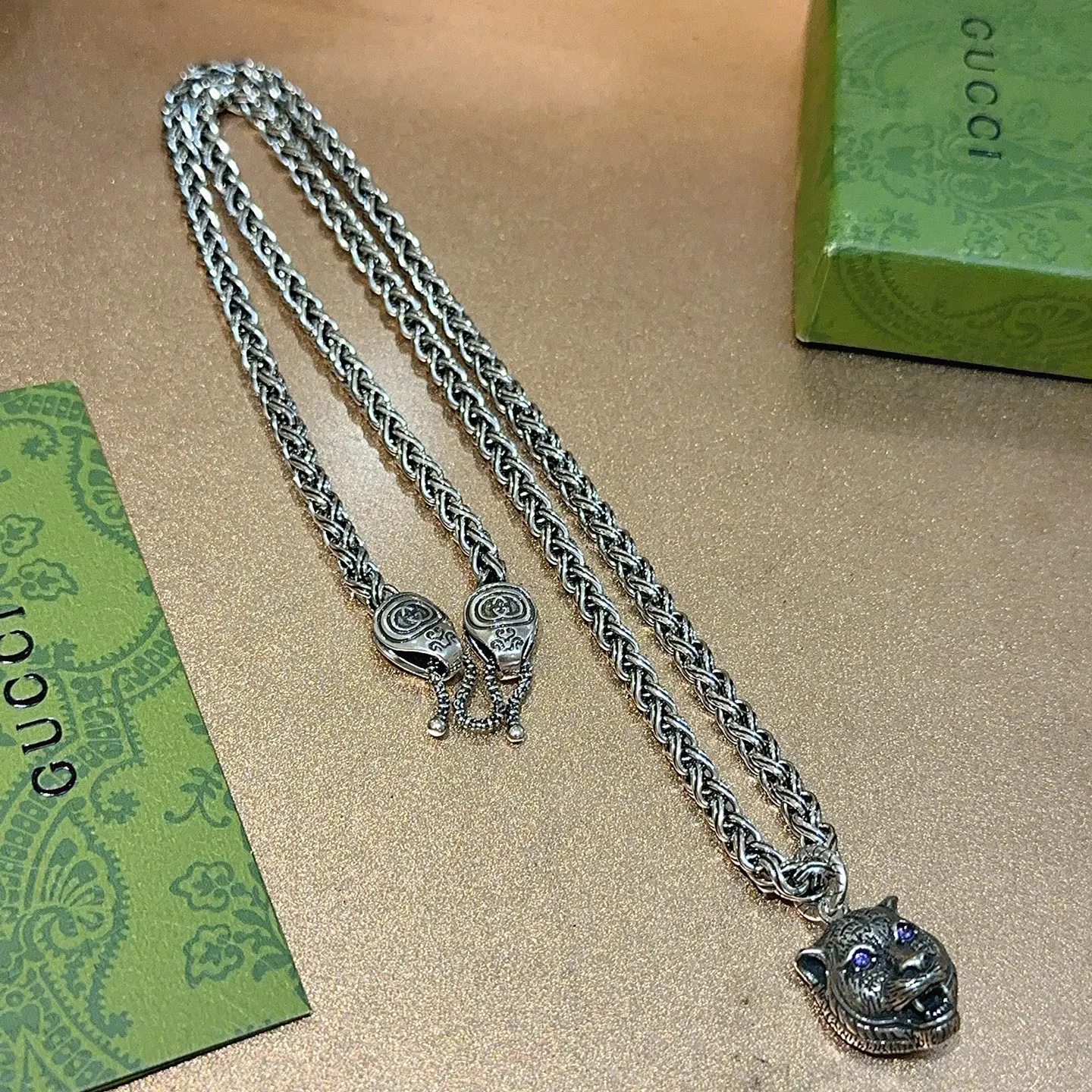 Gucci 鏈條包 單肩斜挎