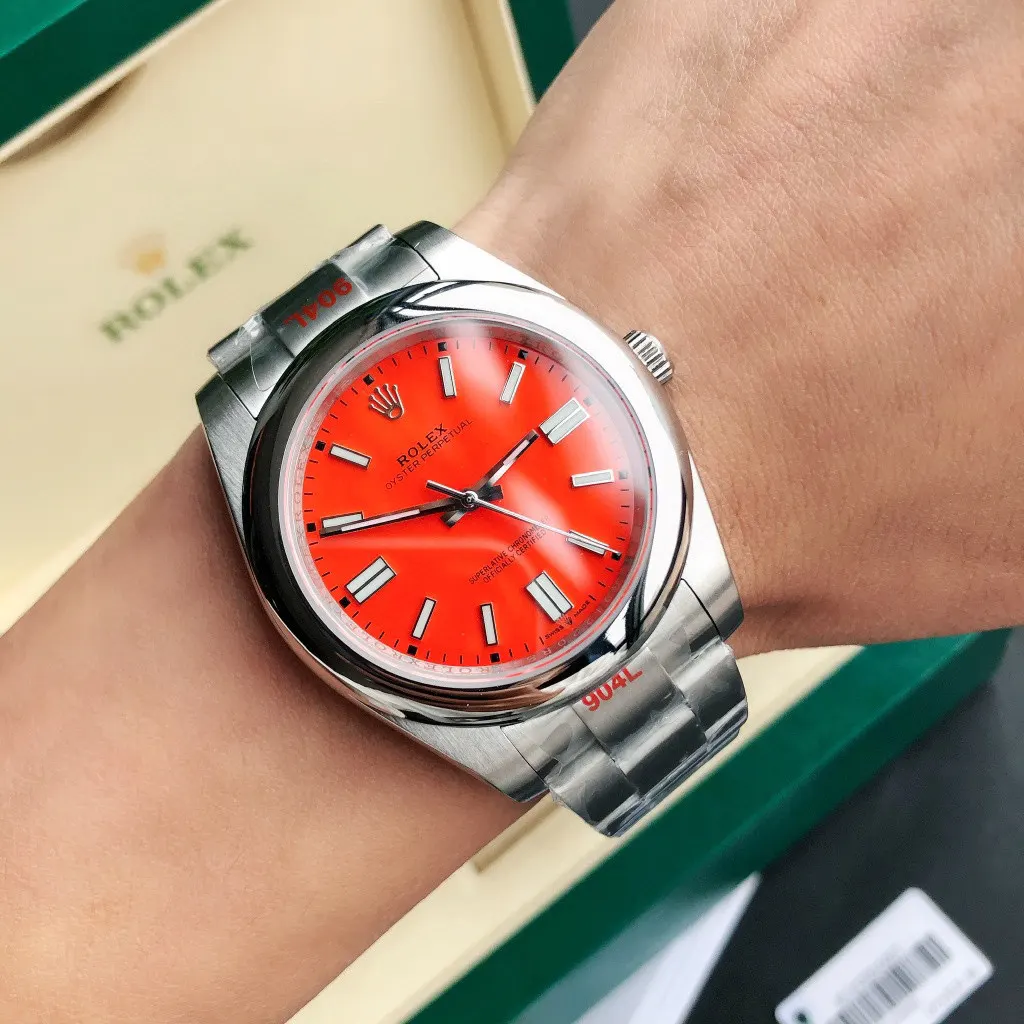 Watch Classic Image 9 Watch Classic Image 9