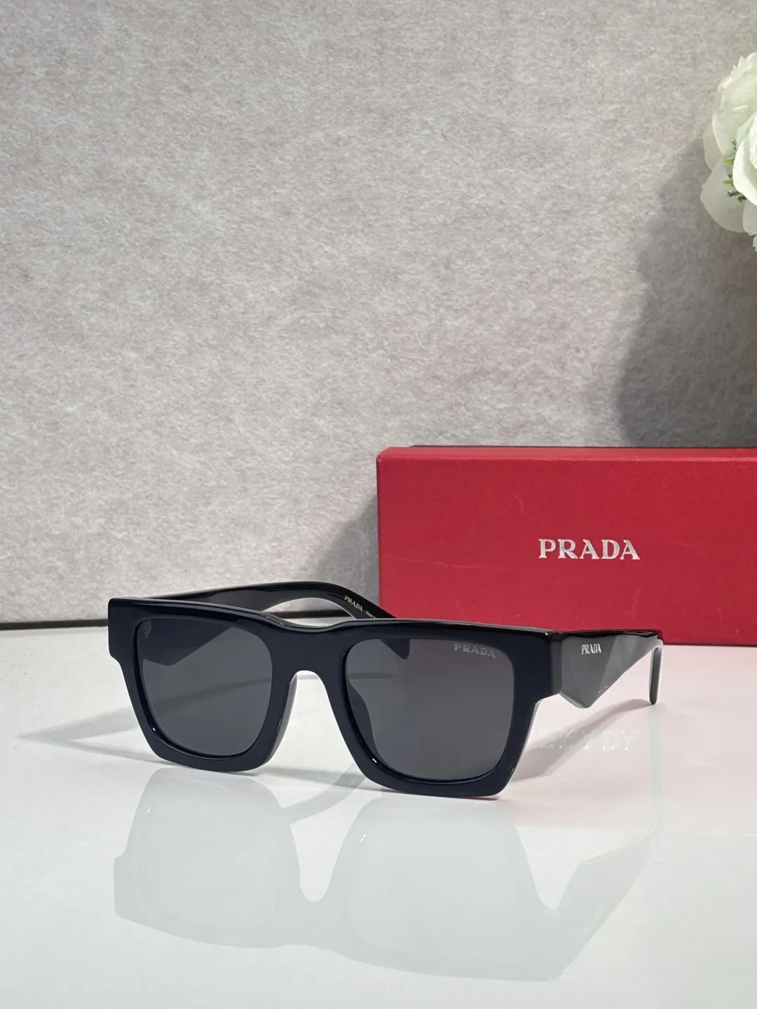 Prada Fashion Item Fashion