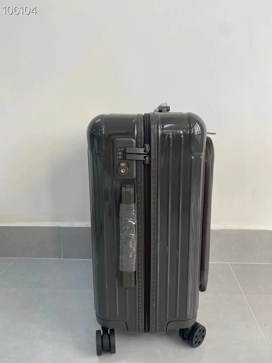黑色 灰色 寸 灰色 黑色Sleeve系列 尤其 行李箱 旅行拉杆款 轻便出行款