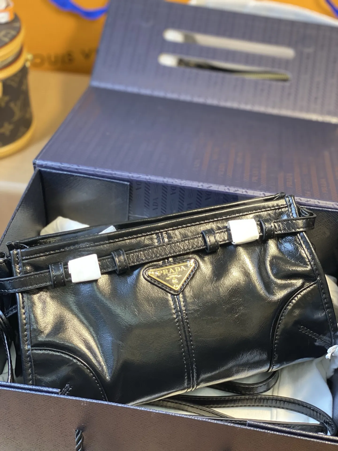 PRADA 手提包 日常通勤款