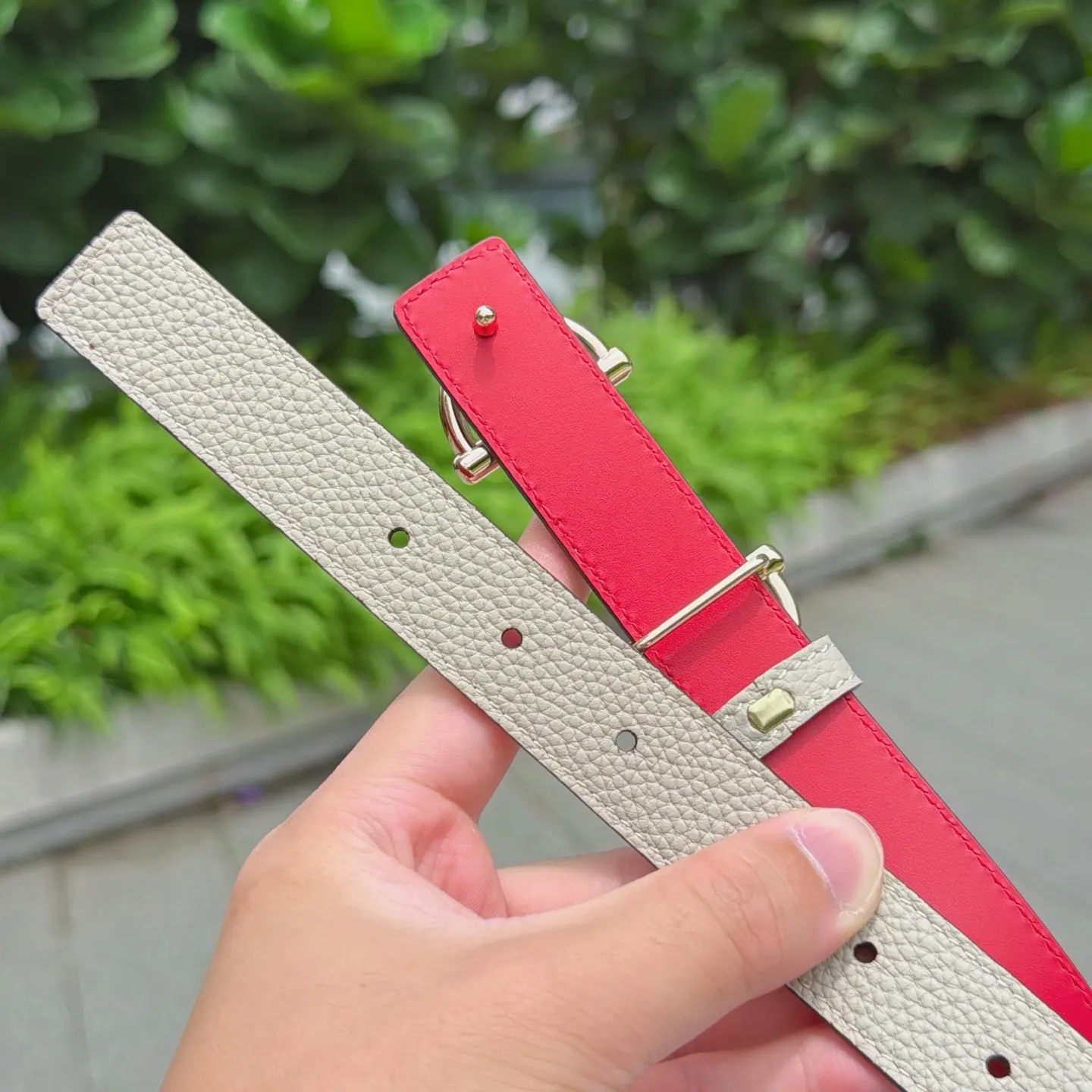 Gucci Double G 双G扣牛皮双面腰带