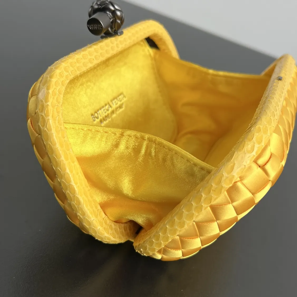 Bottega Veneta 化妆包 便携收纳款