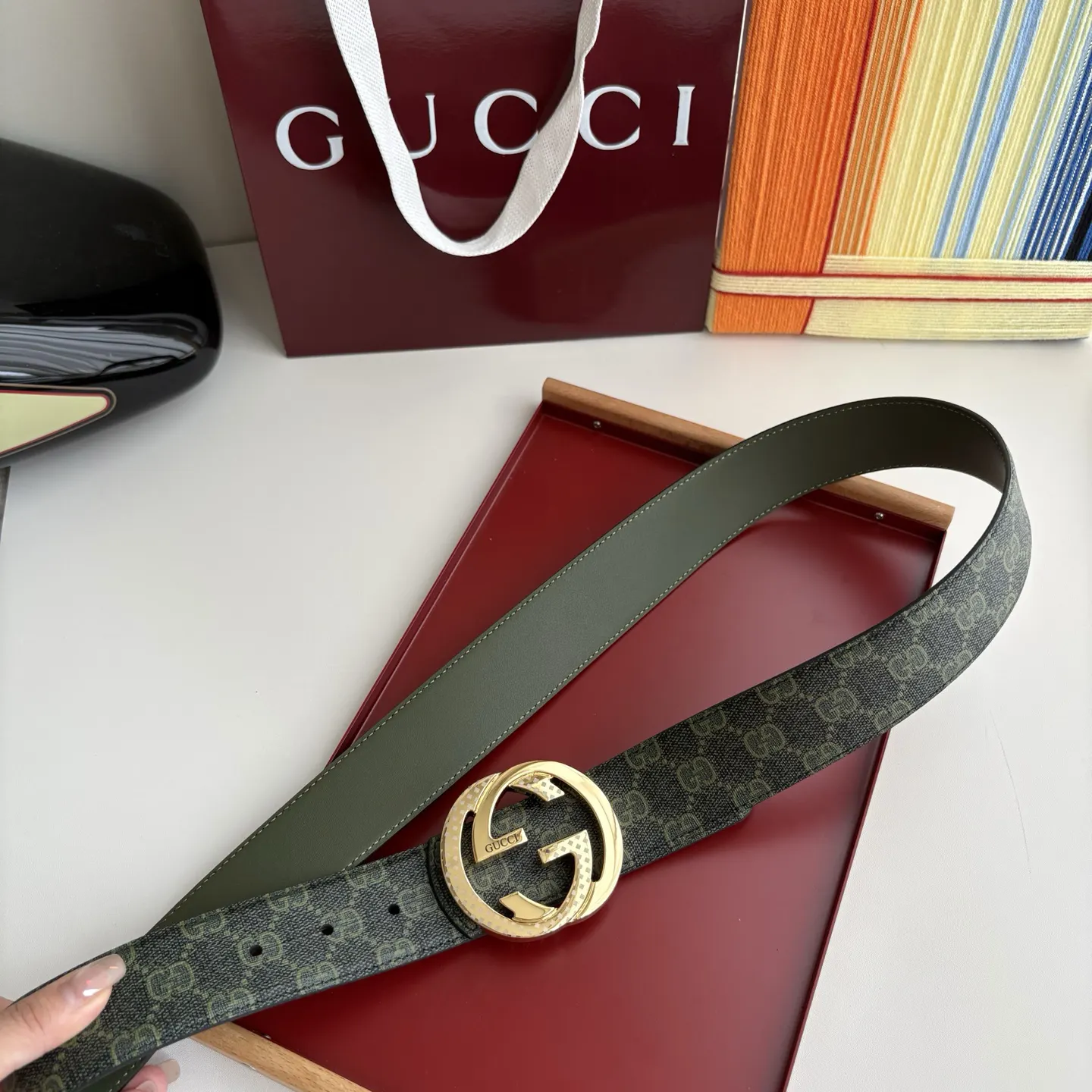Gucci Double G 双G扣牛皮腰带