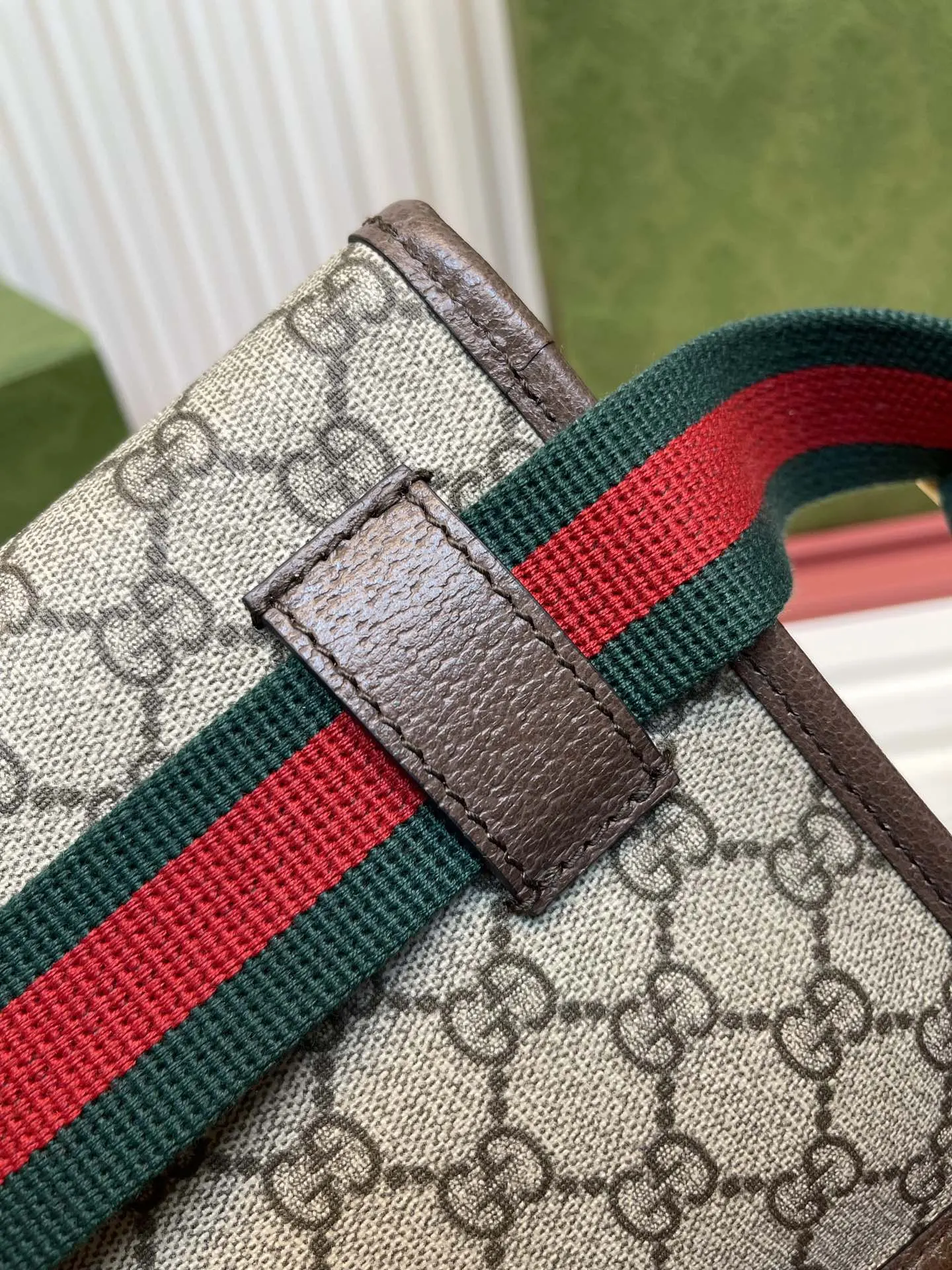Gucci 紅色 綠色 帆布 腰包 休閒腰包款(數字9) Gucci 紅色 綠色 帆布 腰包 休閒腰包款(數字9)