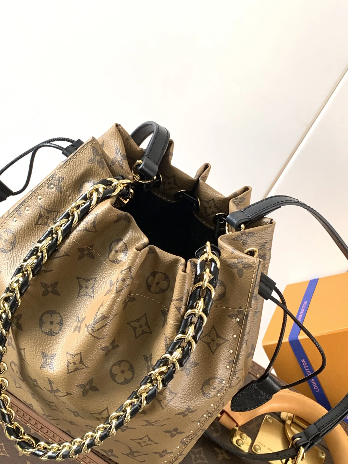 牛皮 Cruis 鏈條包 精致鏈條款