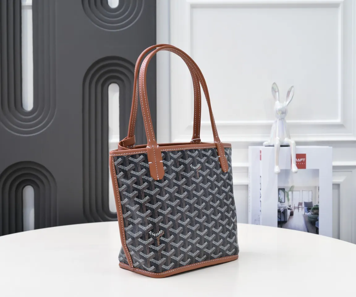 Goyard 棕色 小牛皮 收纳包 旅行收纳款