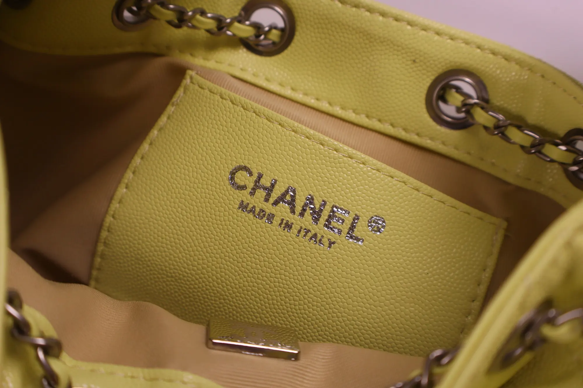 Chanel 黄色 腋下包 实拍款01