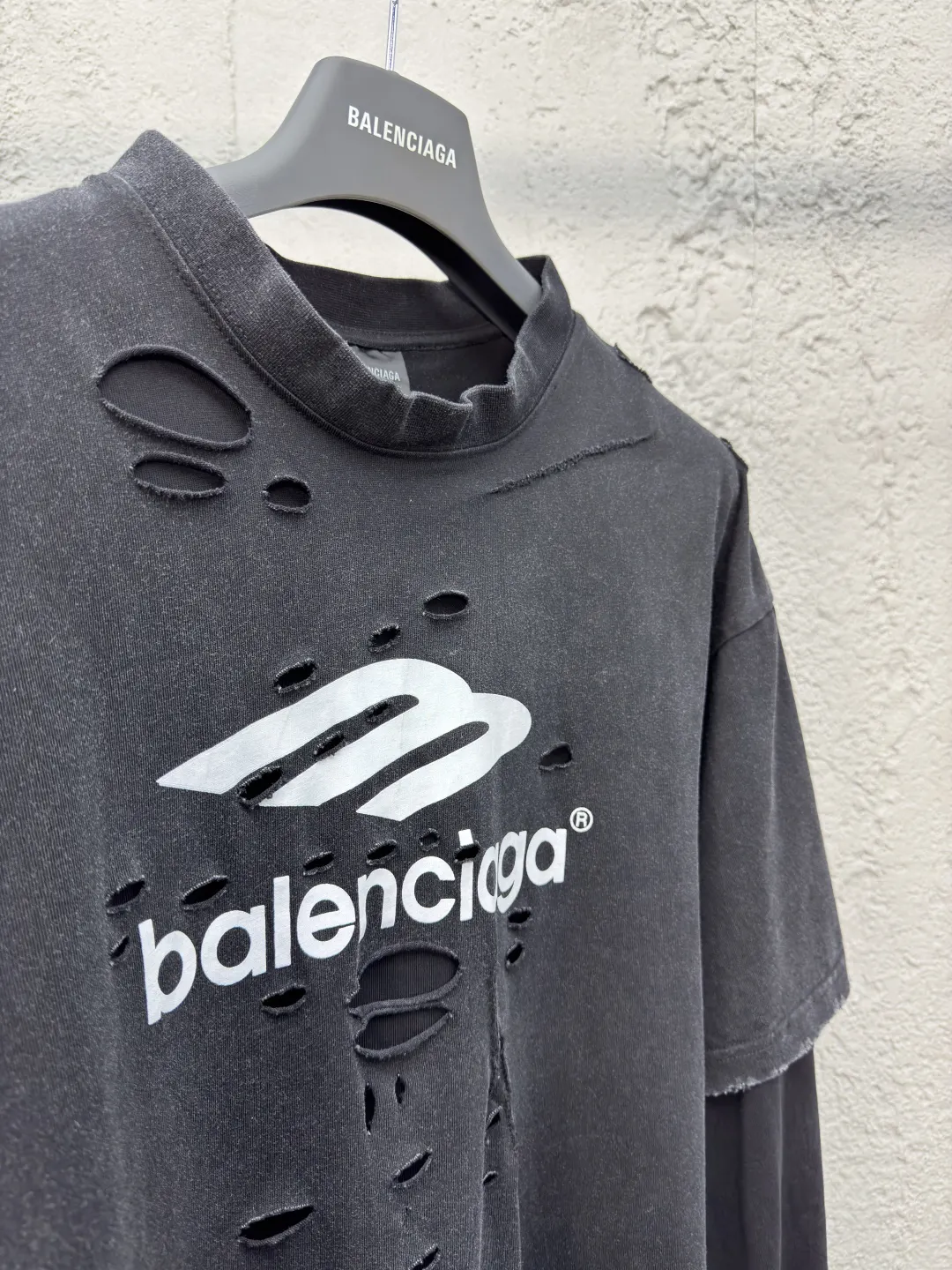 Balenciaga Black Cotton Long Sleeve T-Shirt Street
