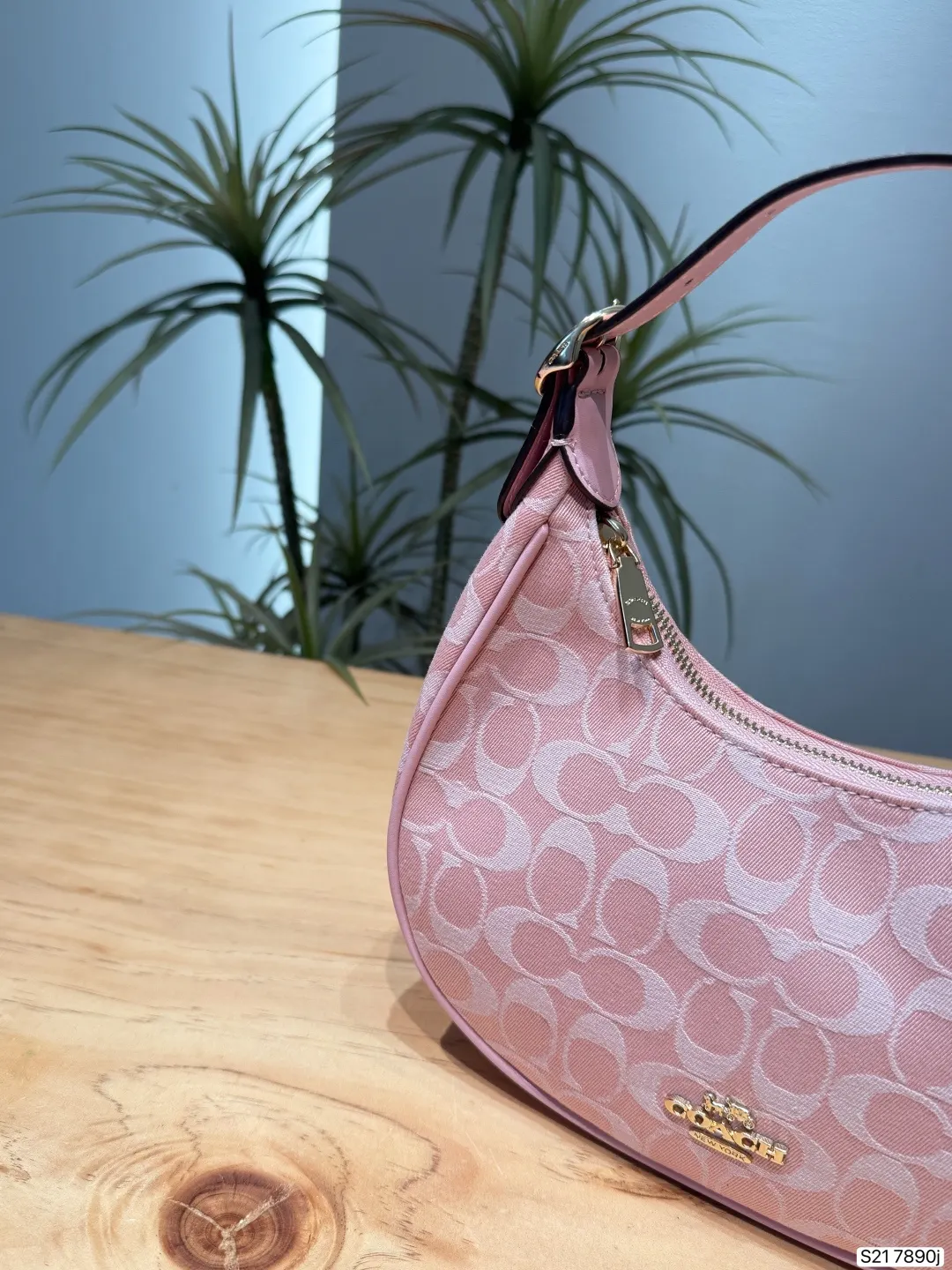 Coach 老花 粉色 帆布 收纳包 旅行收纳款