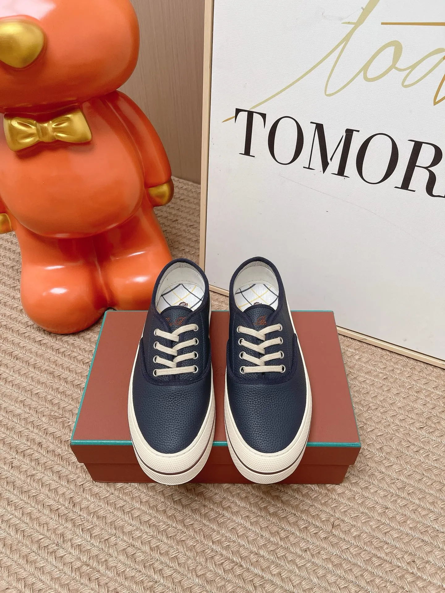 Loro Piana Sneakers Casual Versatile Image 2 Loro Piana Sneakers Casual Versatile Image 2