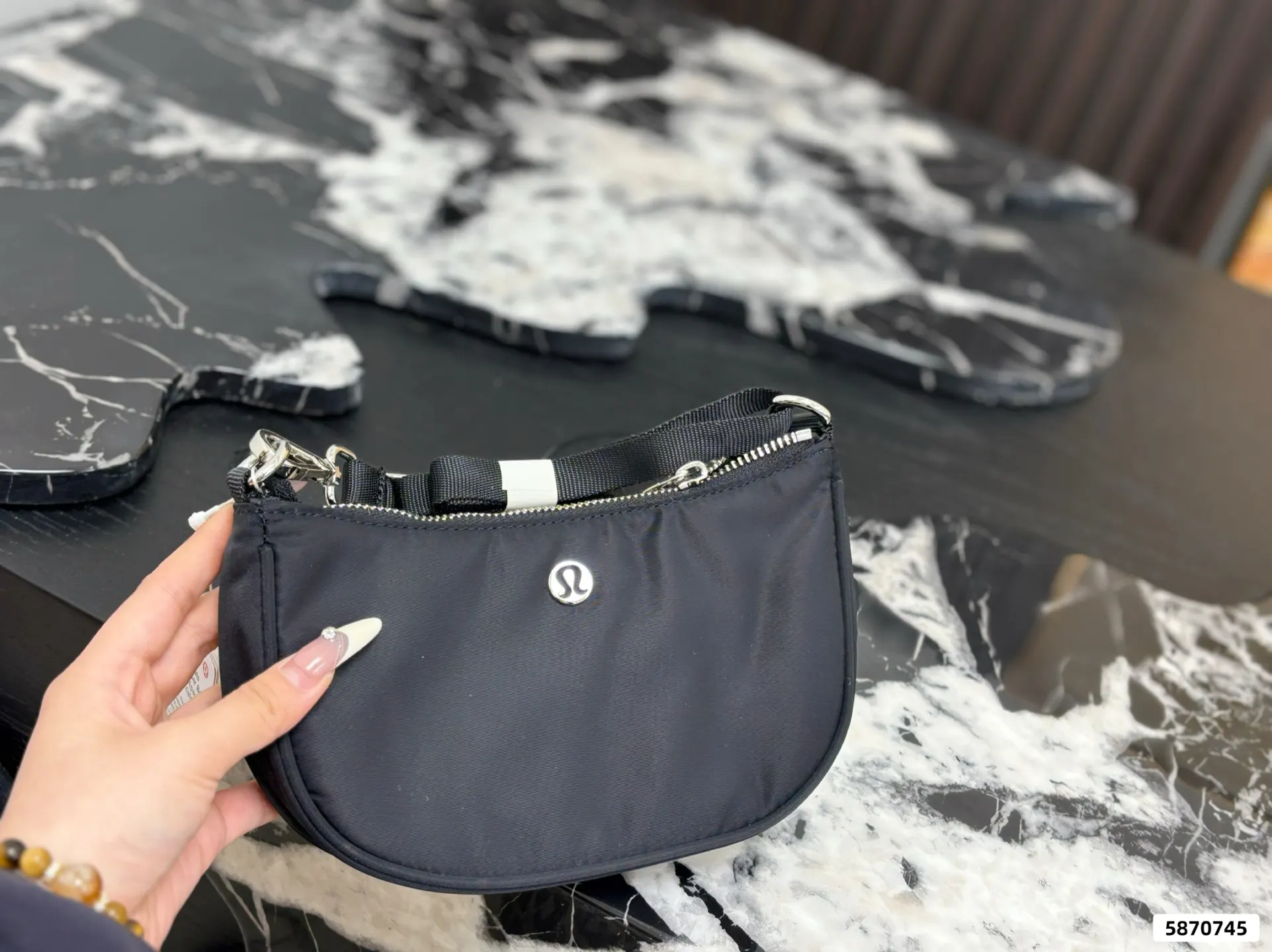 Hobo Shoulder Bag Vintage