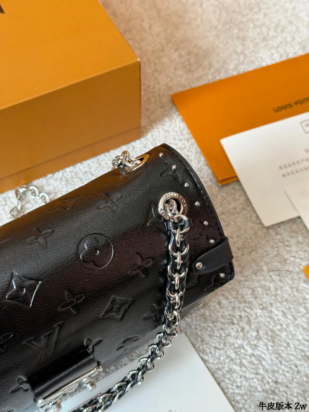 Louis Vuitton Black Gold Chain Bag Leather