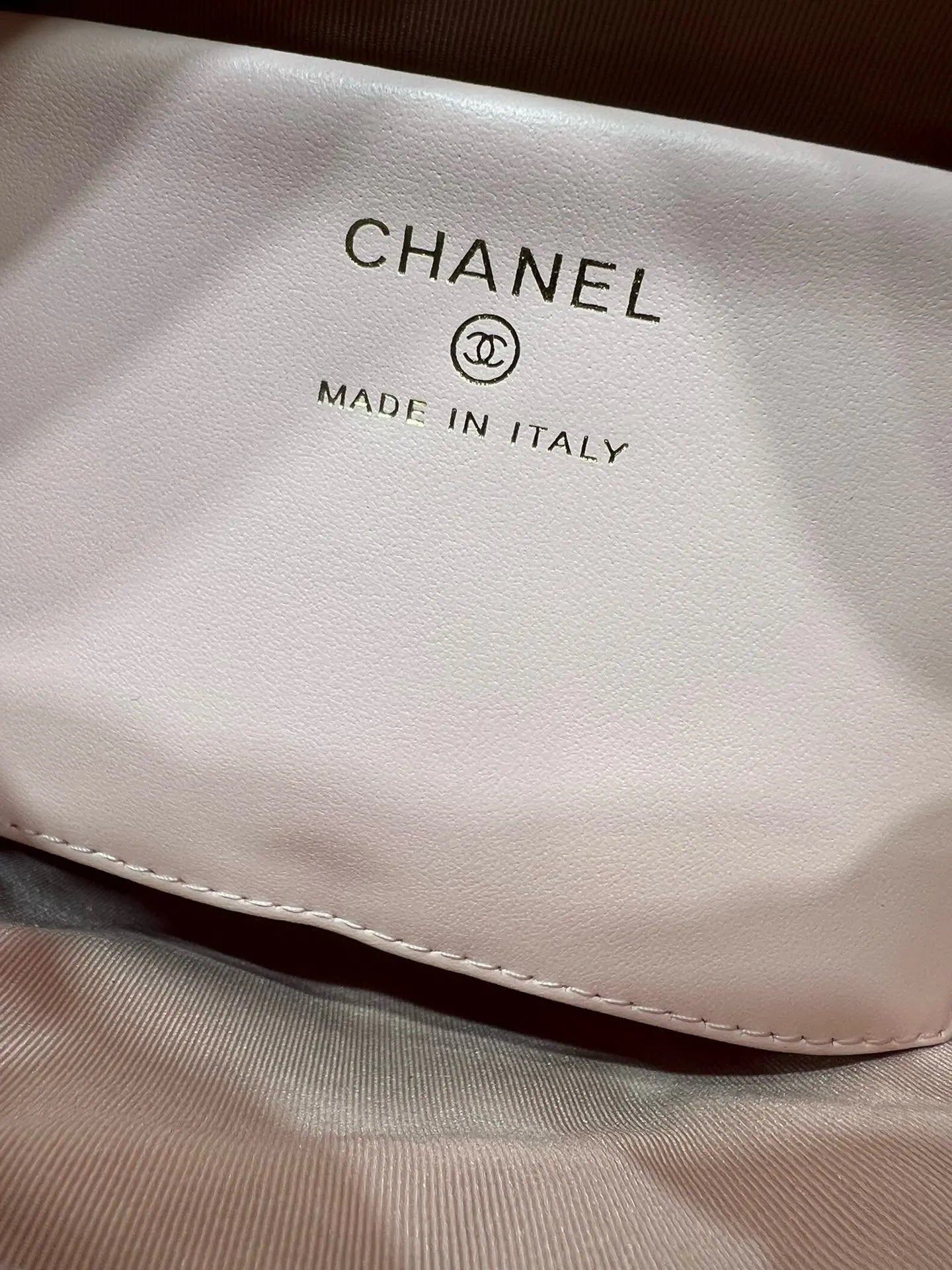 Chanel 小牛皮翻蓋鏈條包 單肩斜挎(數字9) Chanel 小牛皮翻蓋鏈條包 單肩斜挎(數字9)