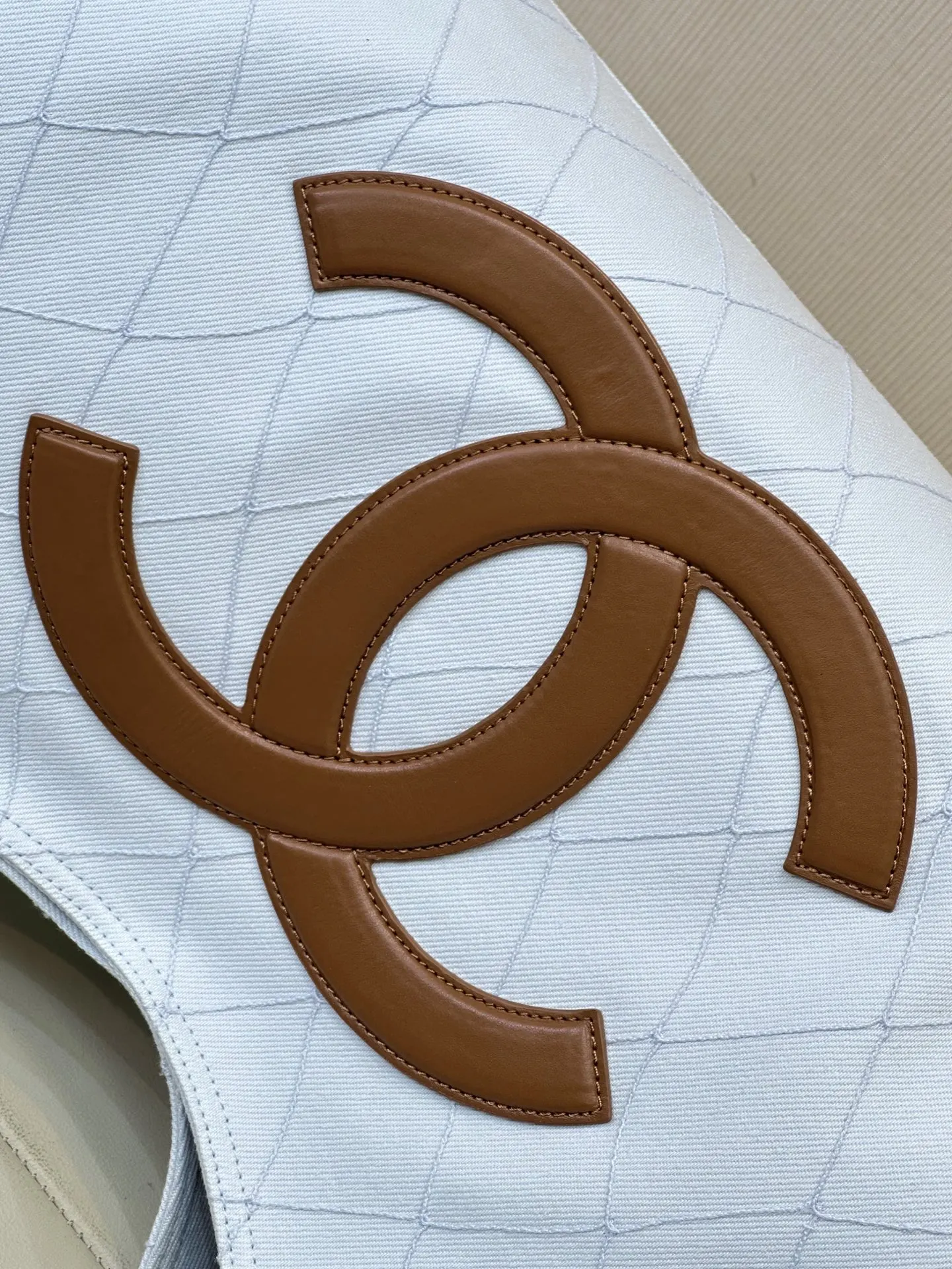 CHANEL 黑色 白色 托特包 大容量托特款