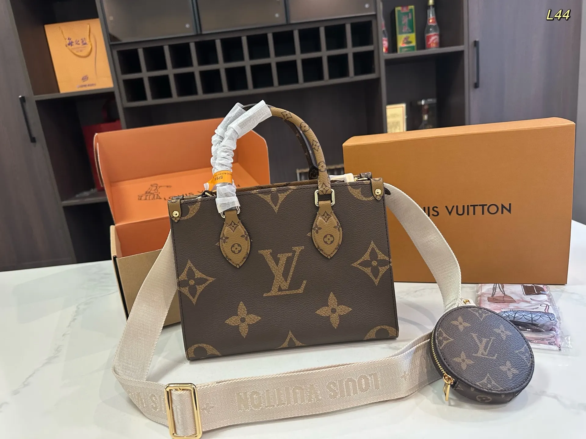 LV 托特包 大容量托特款