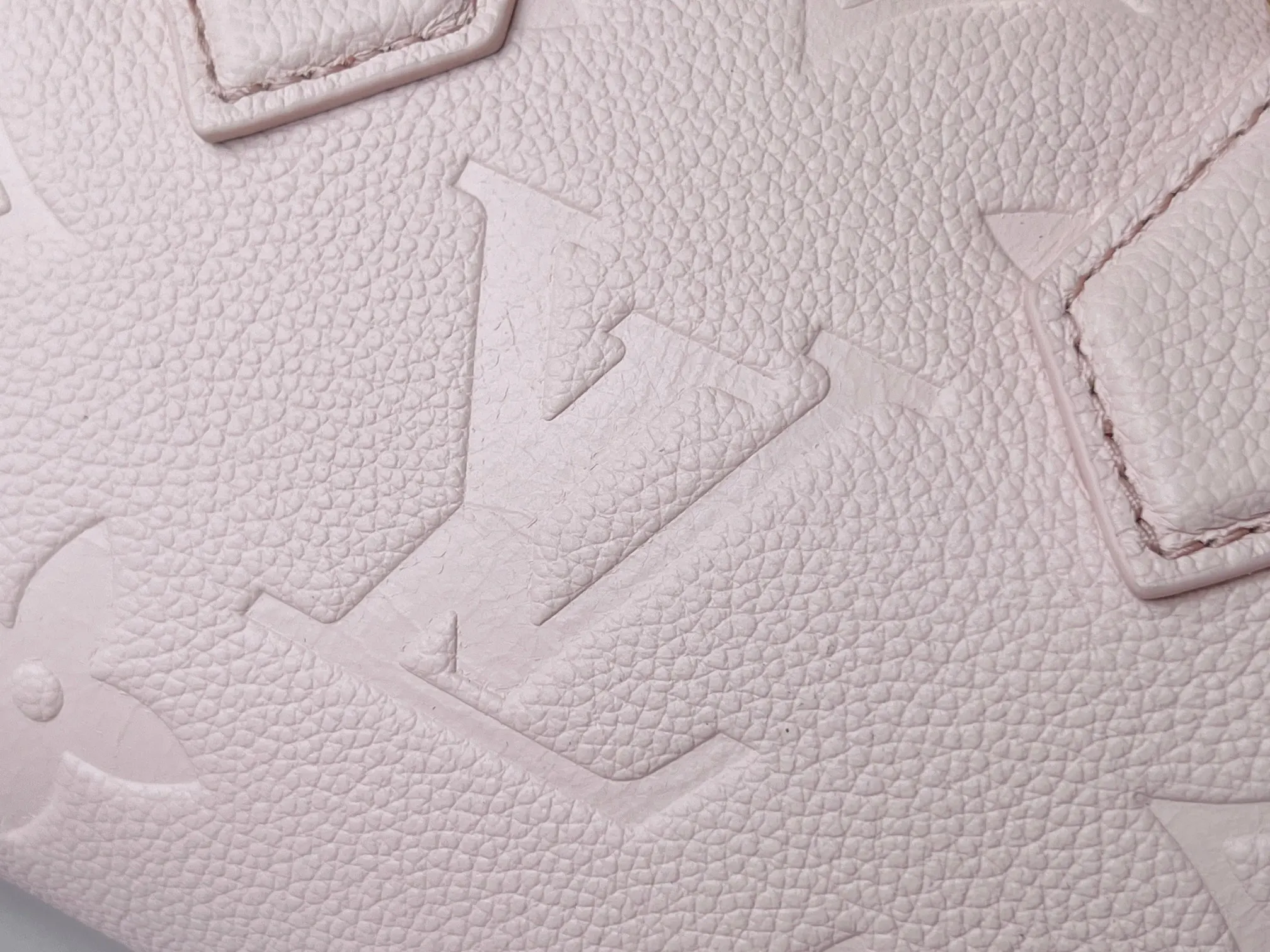 LV Speedy 牛皮 行李箱 旅行拉杆款 轻便出行款