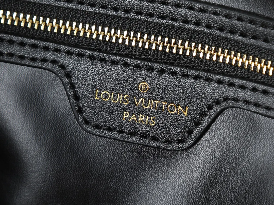 Fashion Item Travel Canvas