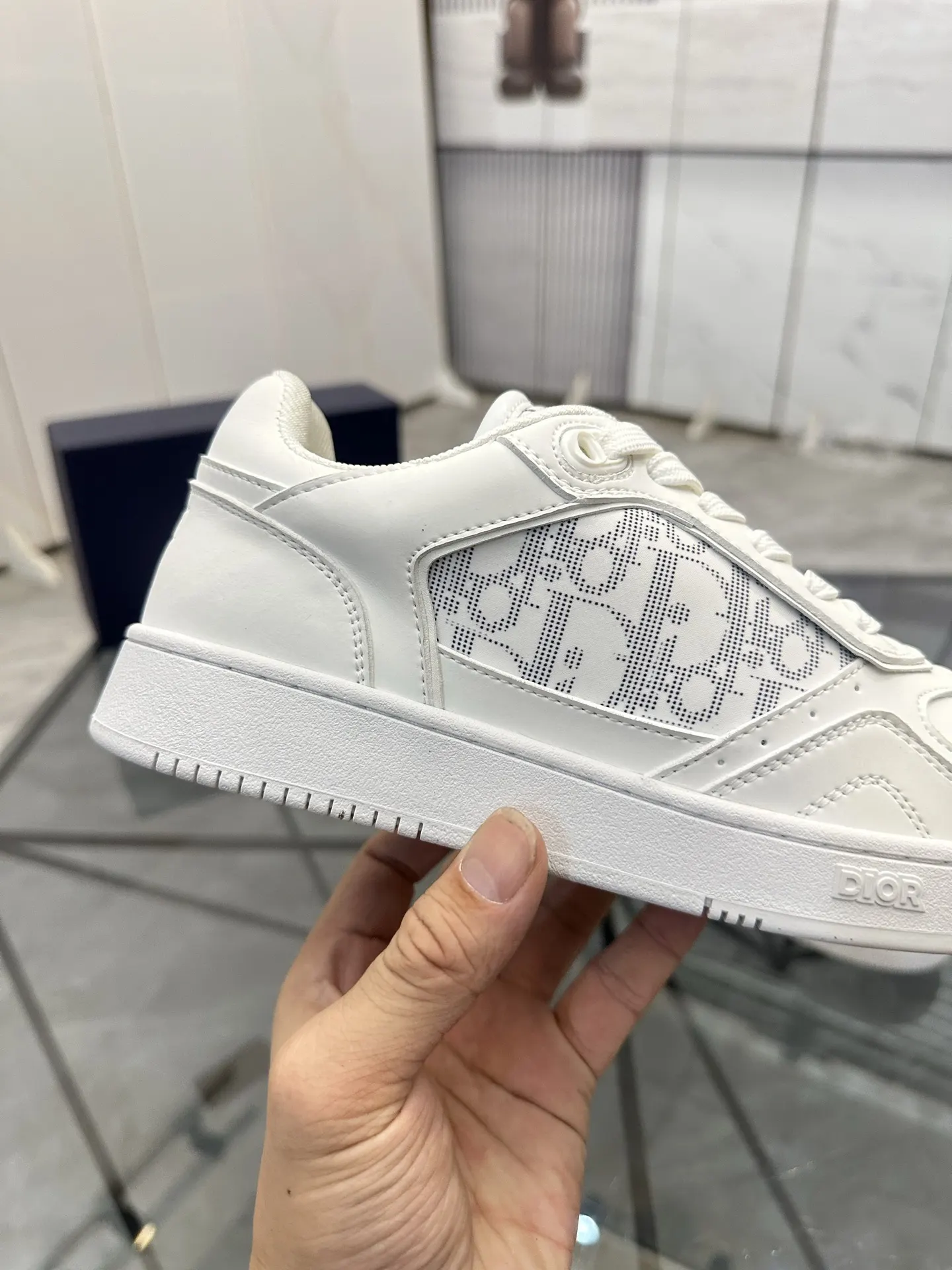 Dior Cowhide Shoes Comfortable And Sneakers