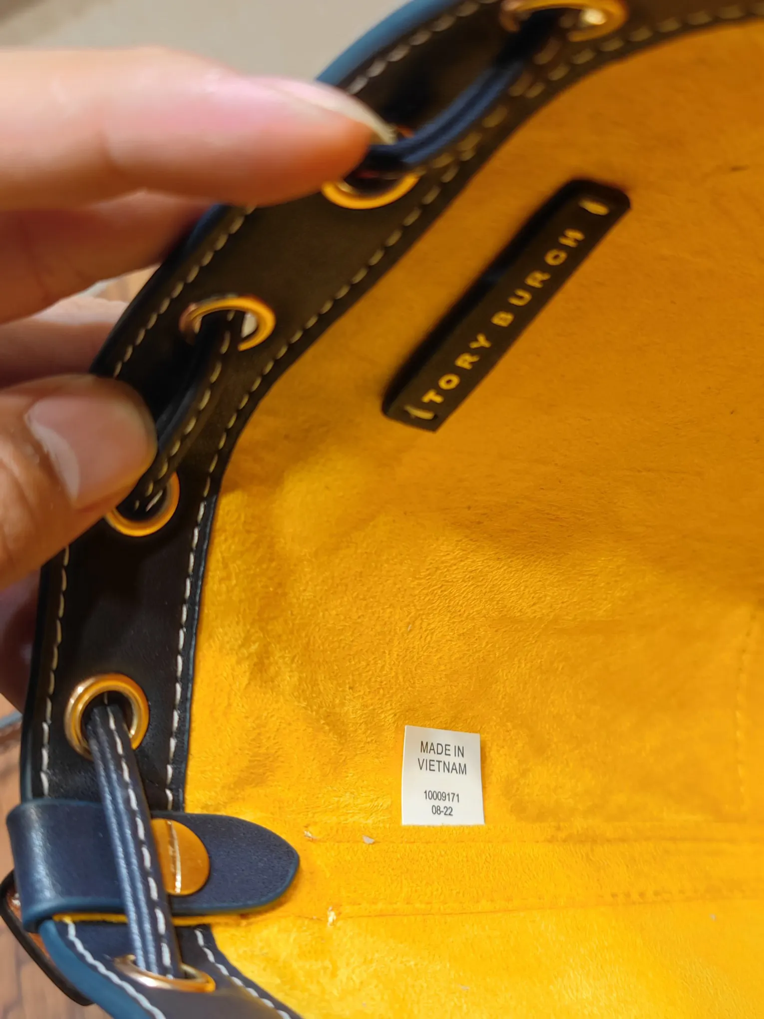 帆布 TORY BURCH Mo夏季新抽绳水 水桶包 休闲水桶款