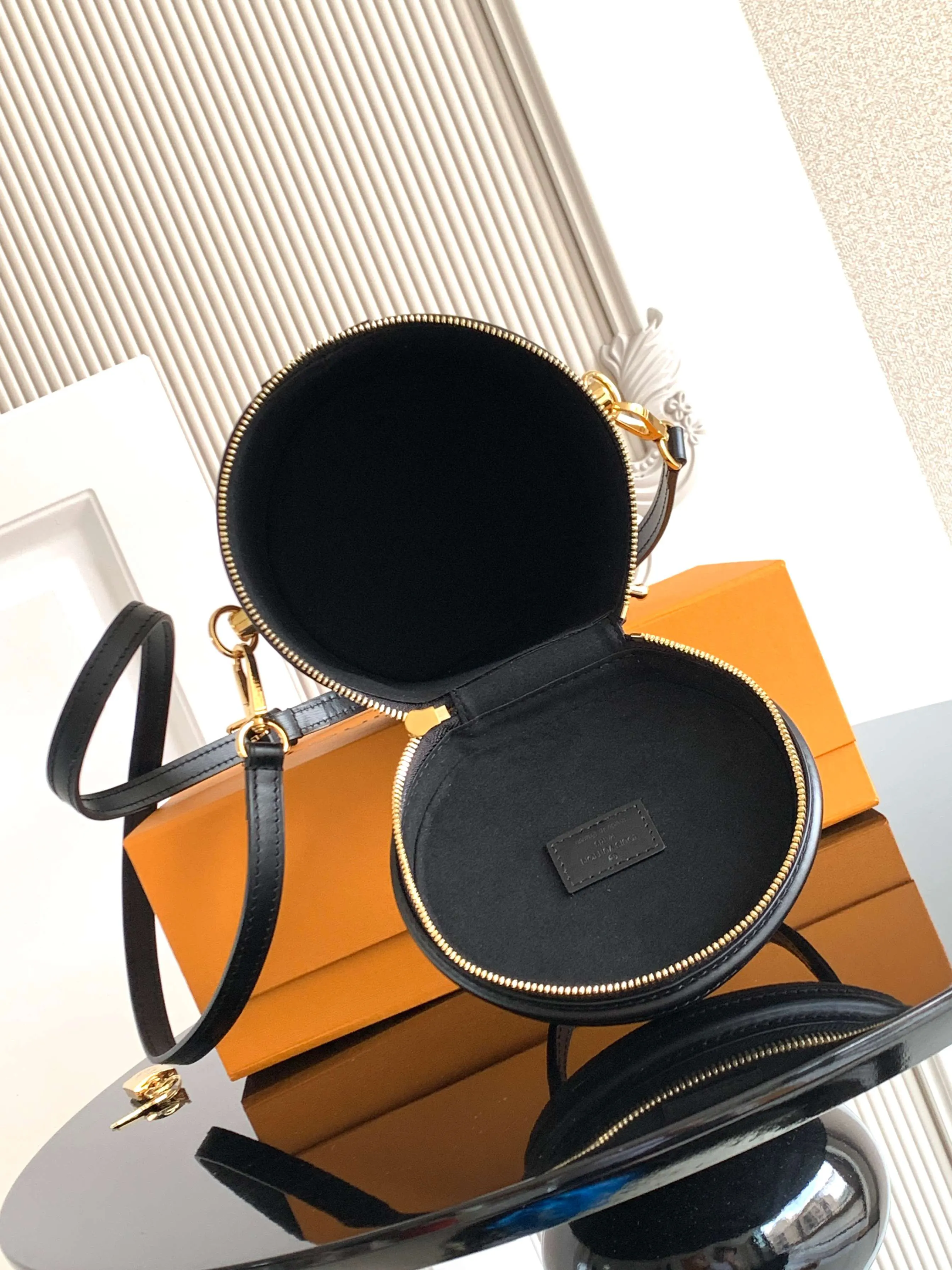 LV 帆布 化妆包 便携收纳款