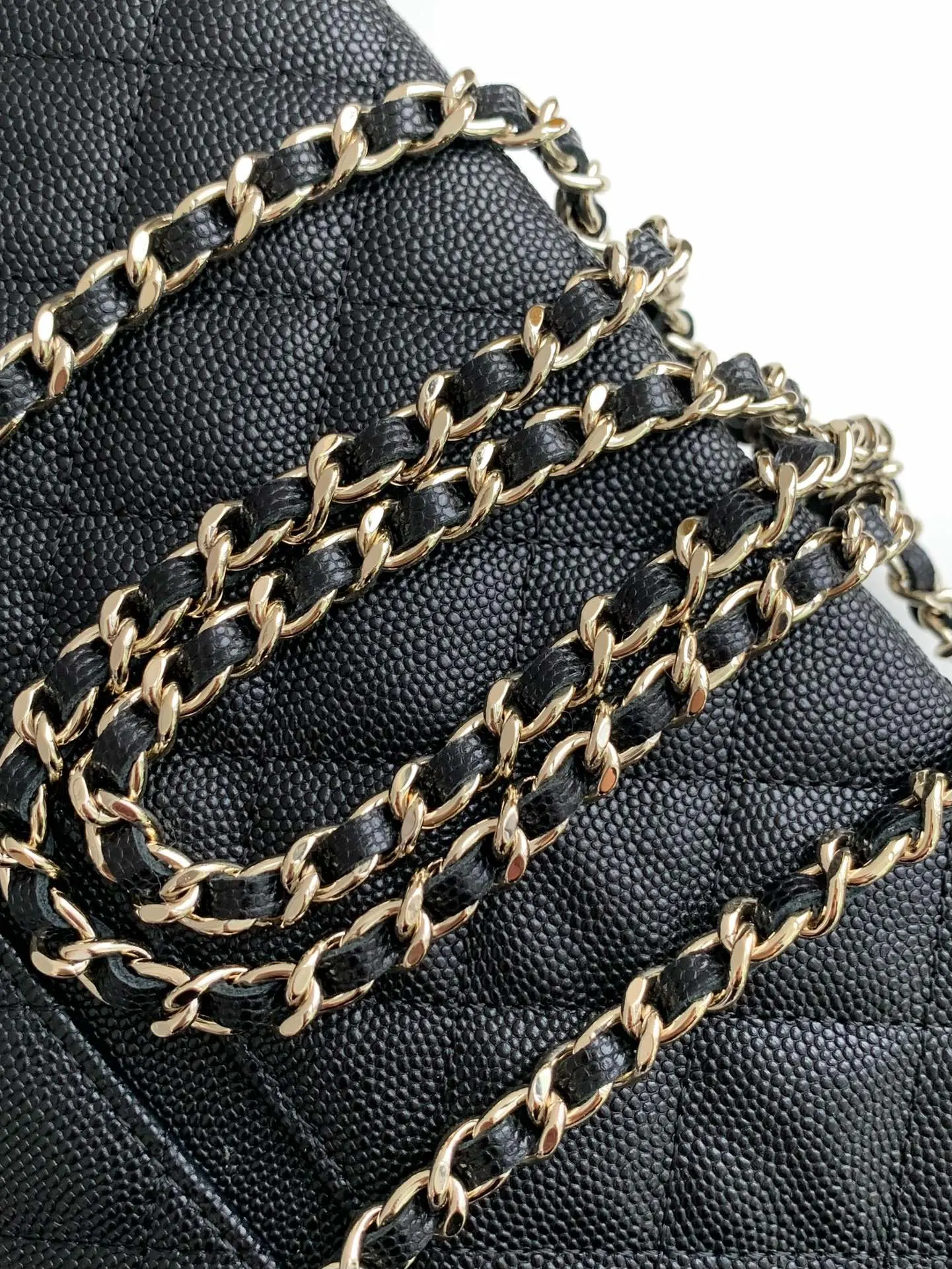 金色 小牛皮 饭盒包精致小巧链条手拿包 颗粒小牛皮 金色金 链条包 精致链条款