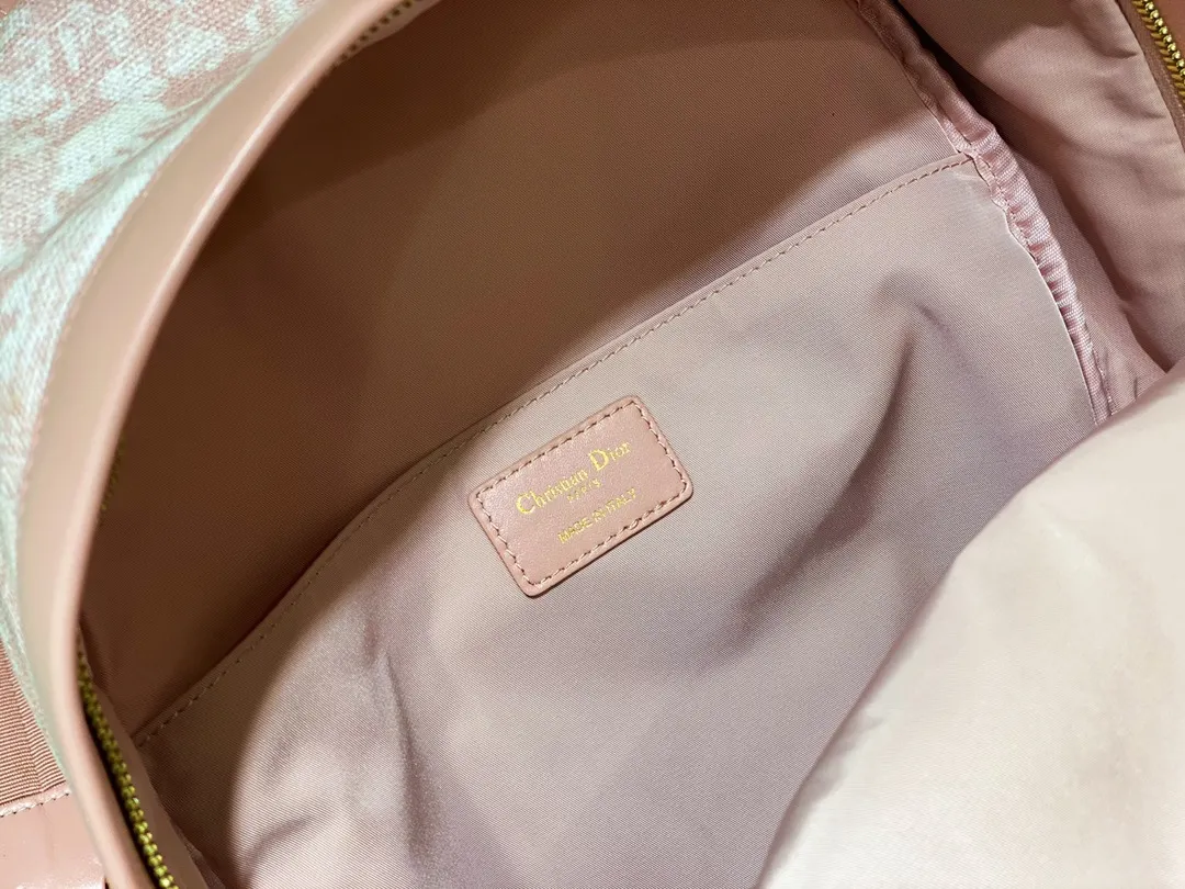 Dior 粉色 尼龙 双肩包 实用双肩款