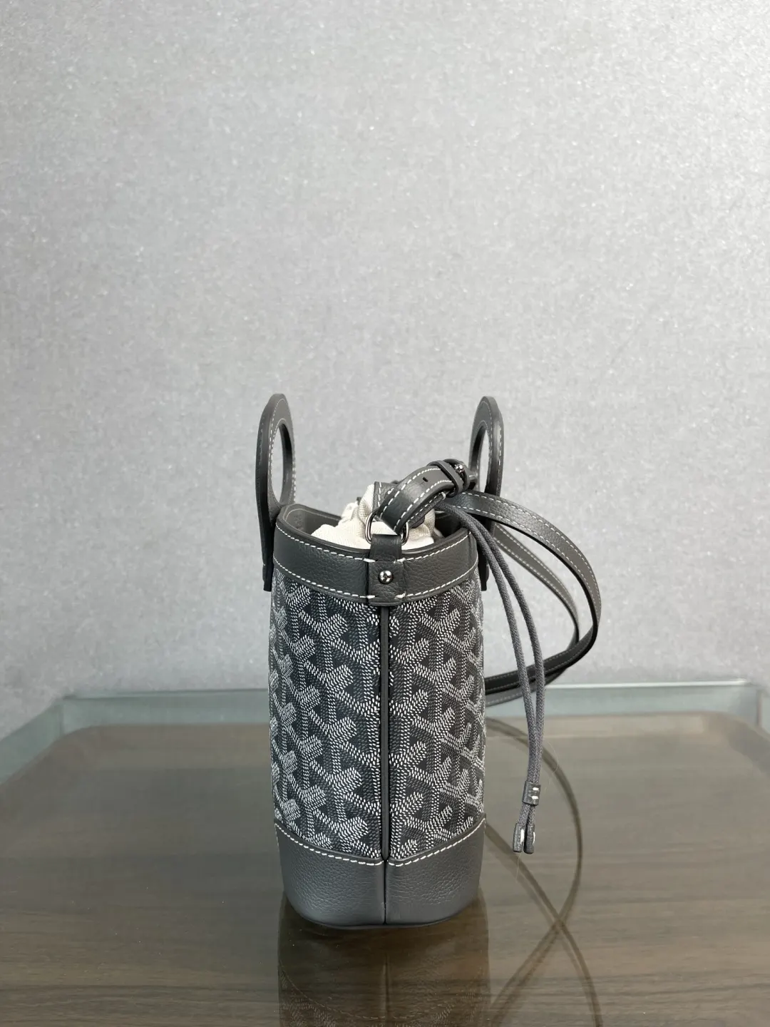 Goyard 灰色 皮革 水桶包 休閒水桶款