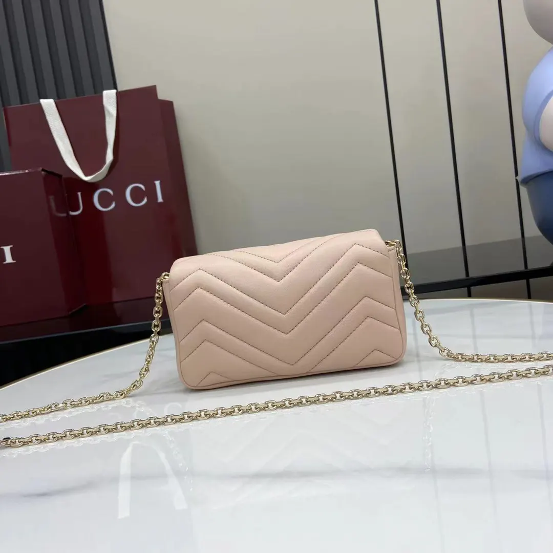 Gucci Marmont 绗缝皮革链条包 单肩斜挎