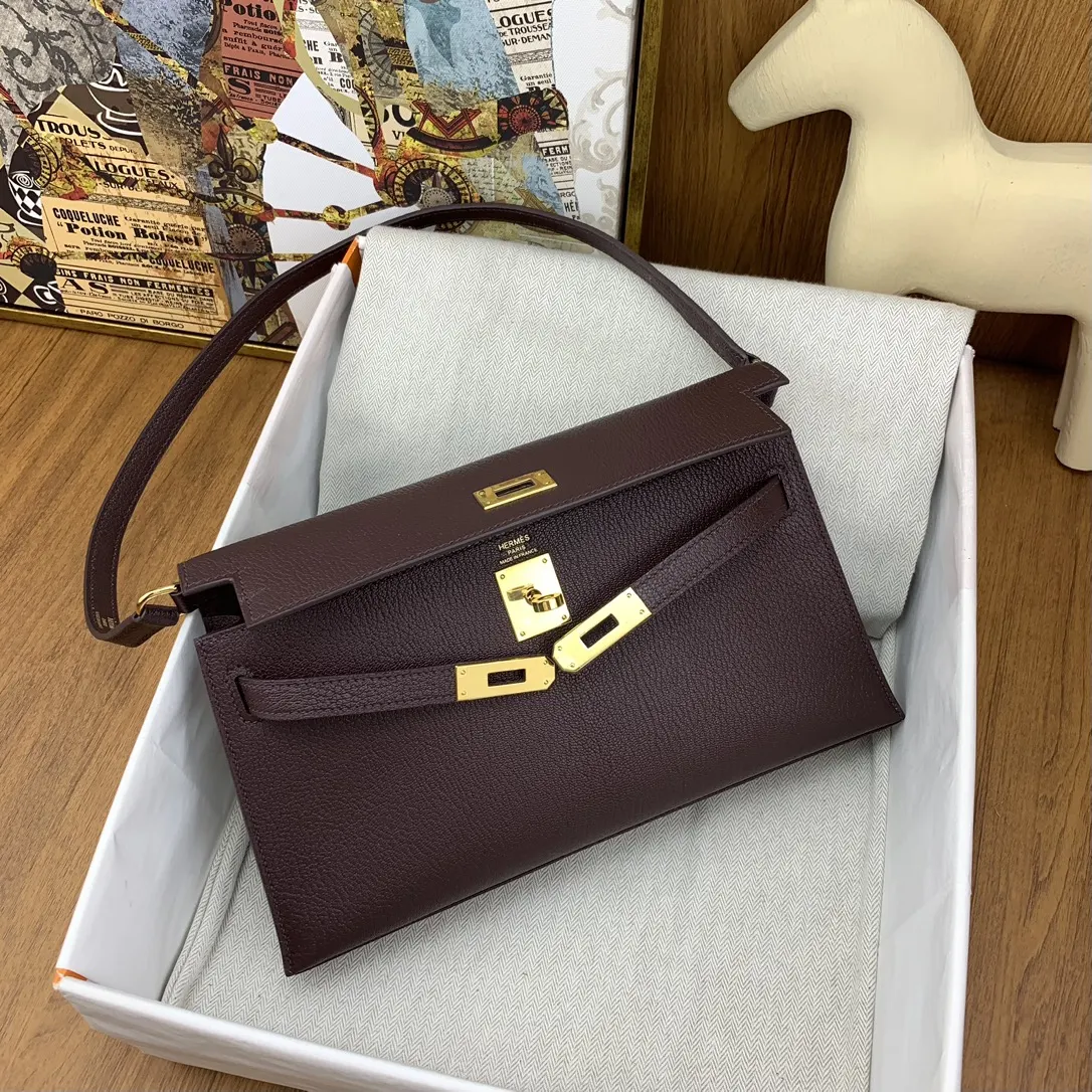 Hermès Kelly Top Handle Bag Classic