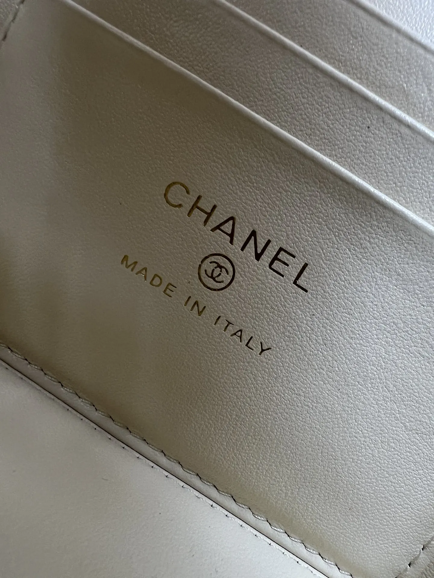 Chanel 小牛皮鏈條包 單肩斜挎
