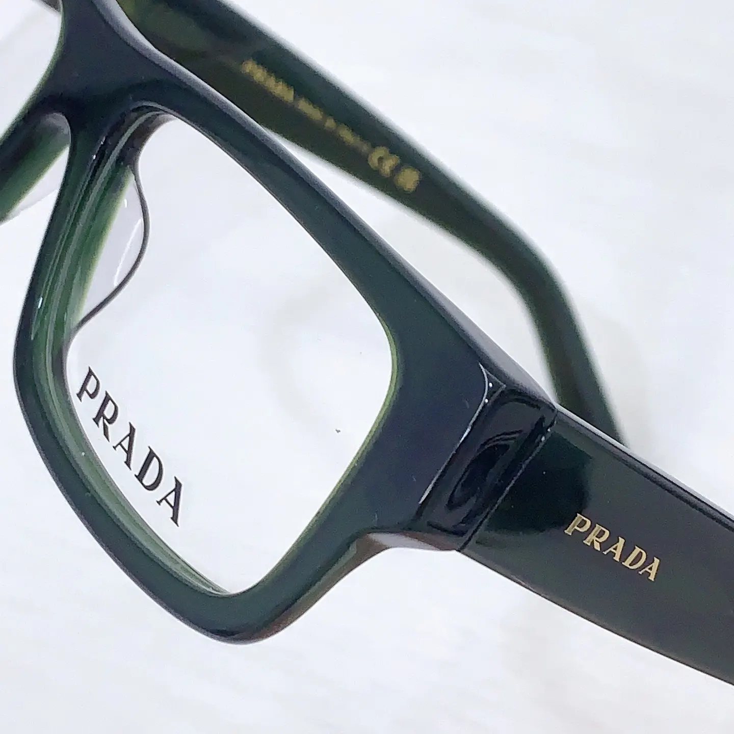 PRADA PR D06V 太阳眼镜 时尚遮阳款