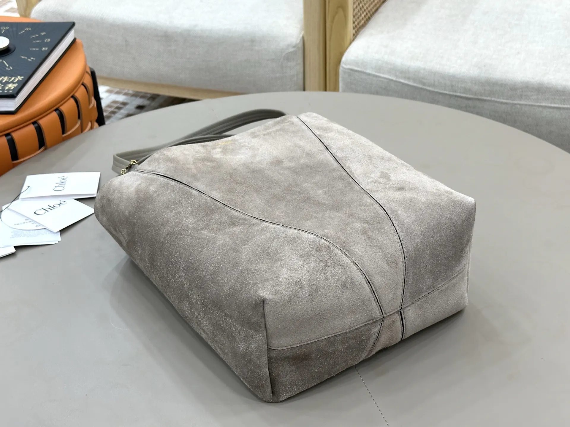 金色 麂皮 Chloe Spin系列麂皮托特包 大容量托特款