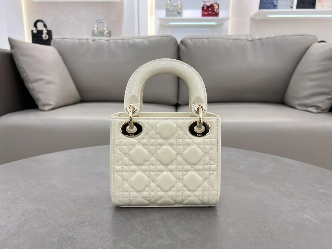 Dior Lady Dior Lady White Handbag Handheld Crossbody