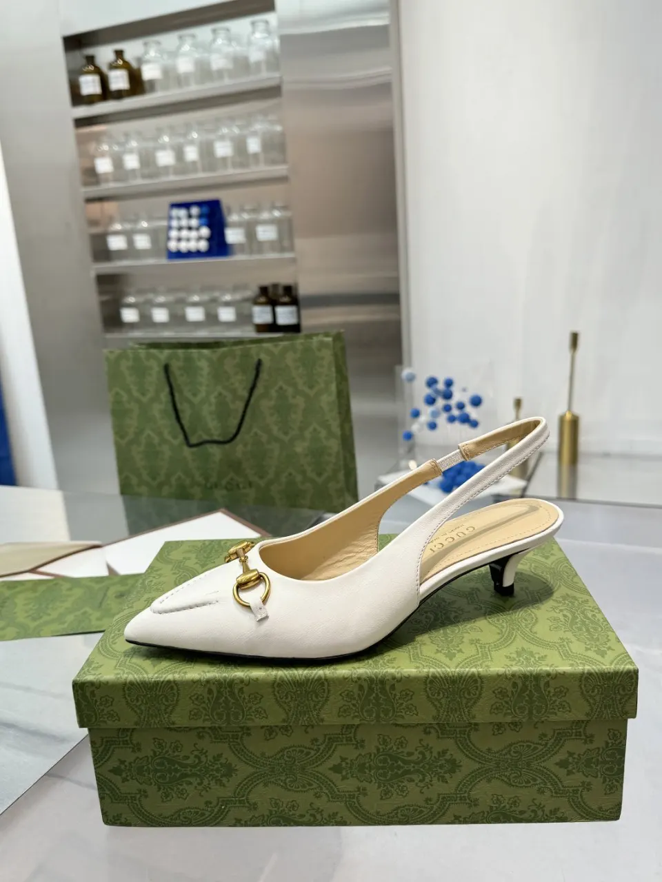 Gucci Slingback 尖头高跟鞋 通勤