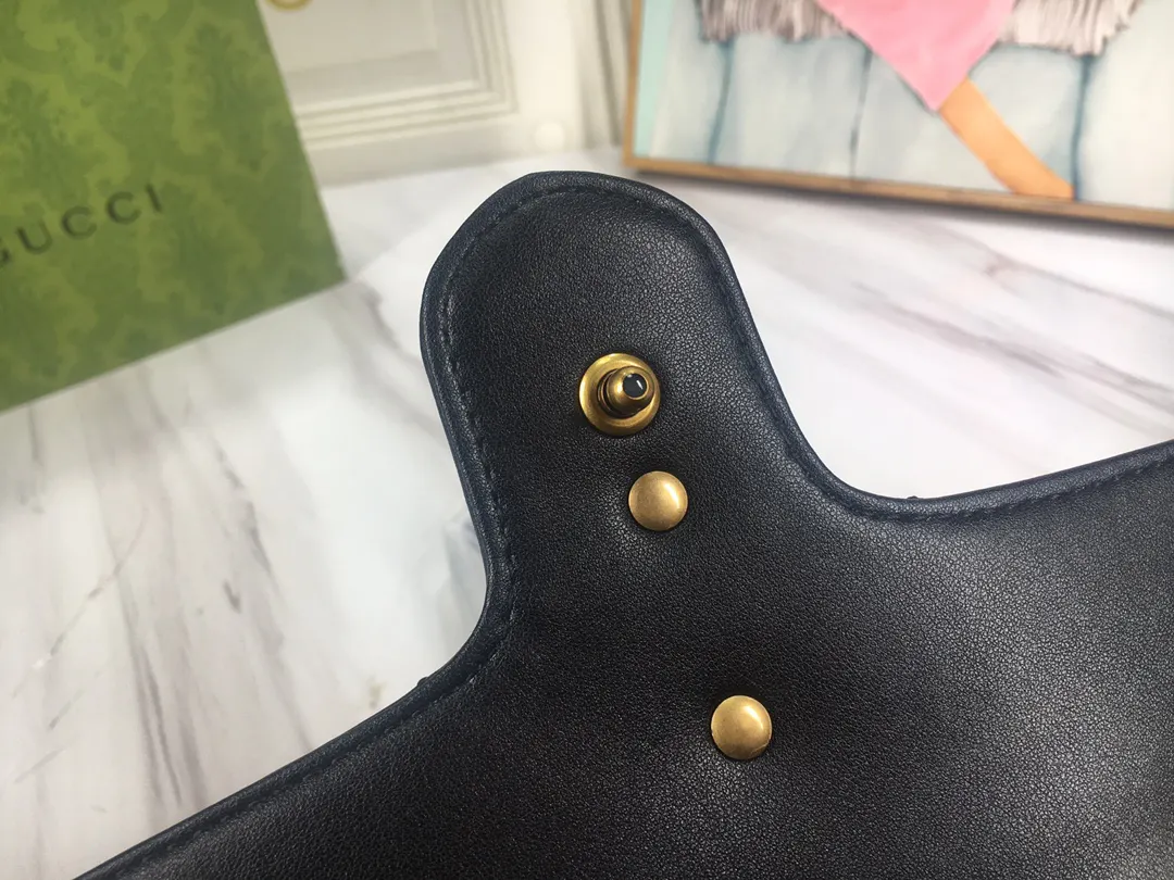 Gucci Marmont 牛皮鏈條包 單肩斜挎