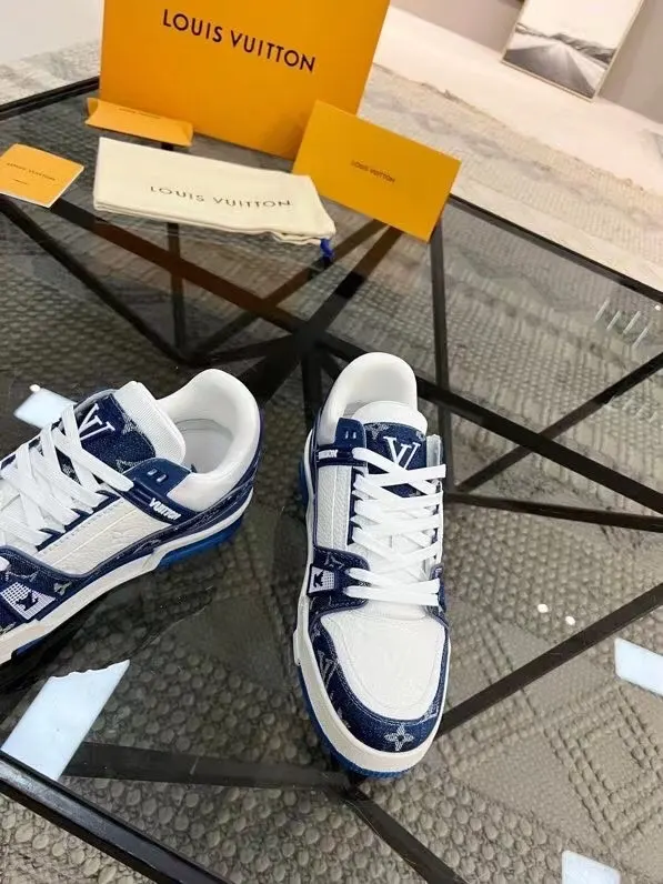 Louis Vuitton 运动鞋