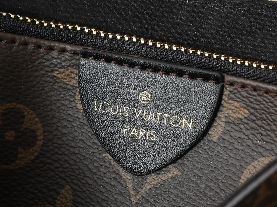 Chain Bag Leather Image 9 Chain Bag Leather Image 9