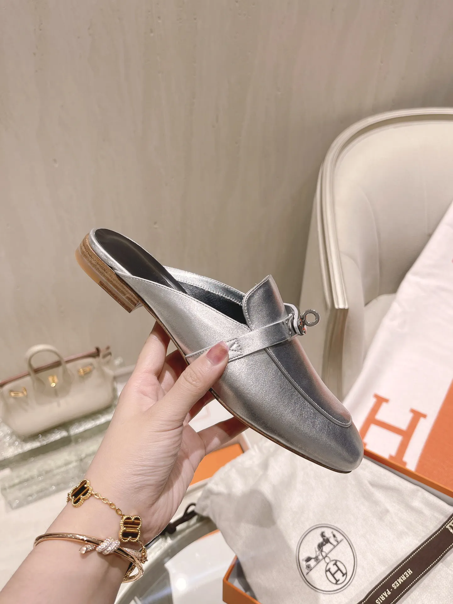 Hermès 小牛皮 乐福鞋