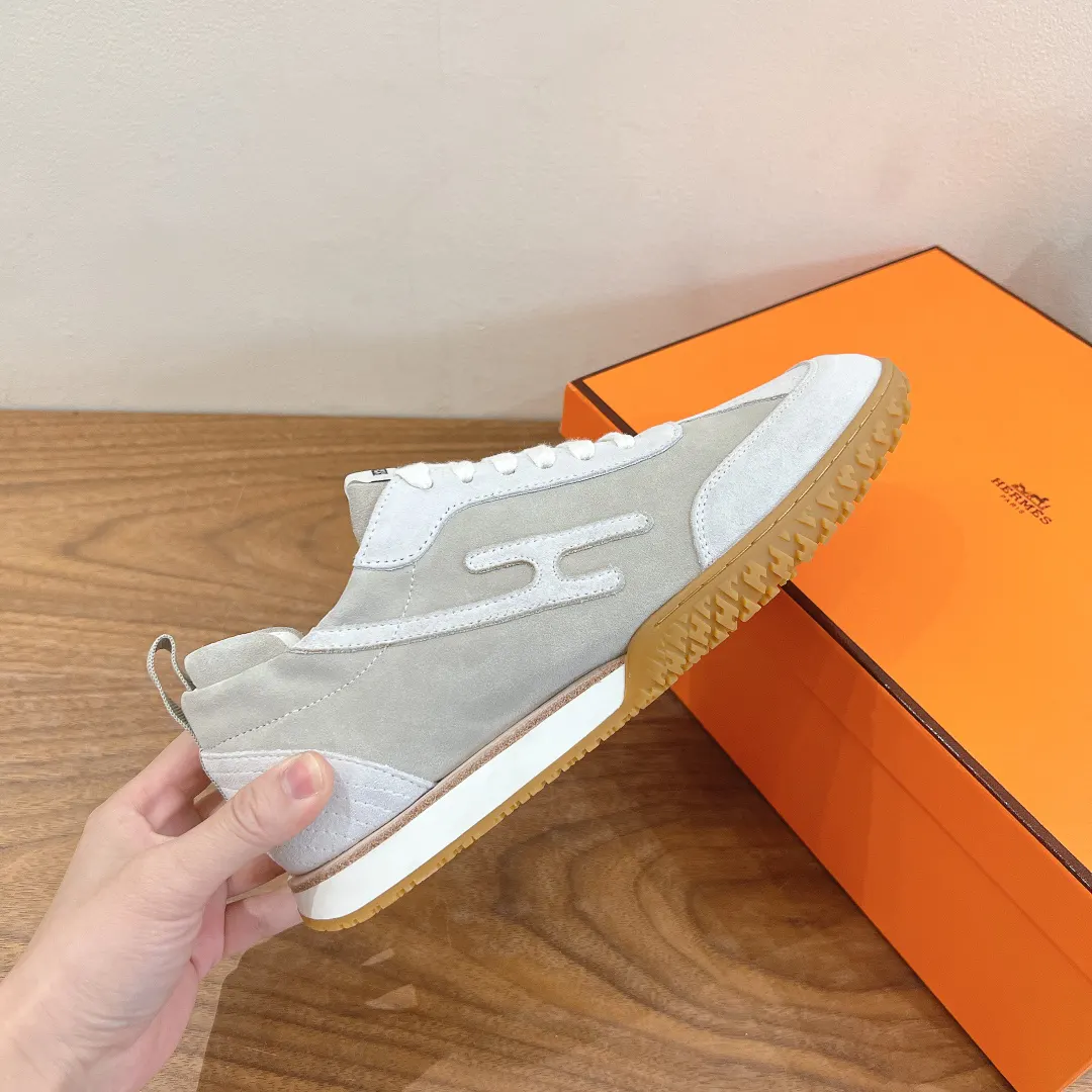 Hermès 运动鞋
